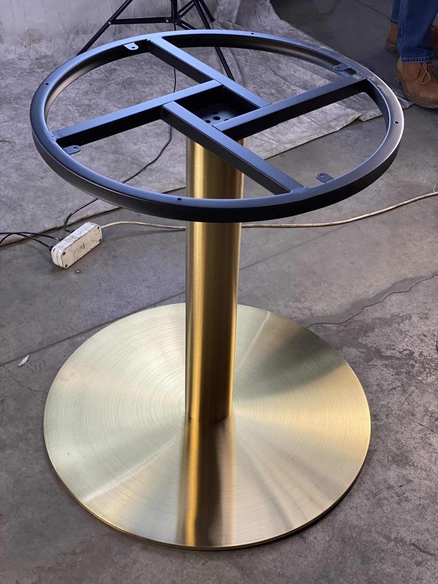 Подстолье 1049EM | Replace