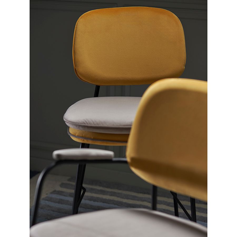 Стул с подлокотниками Пеа, велюр, желтый/бежевый | Replace